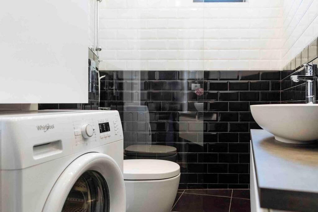 Beautiful Studio - Top Location - Netflix Boekarest Buitenkant foto