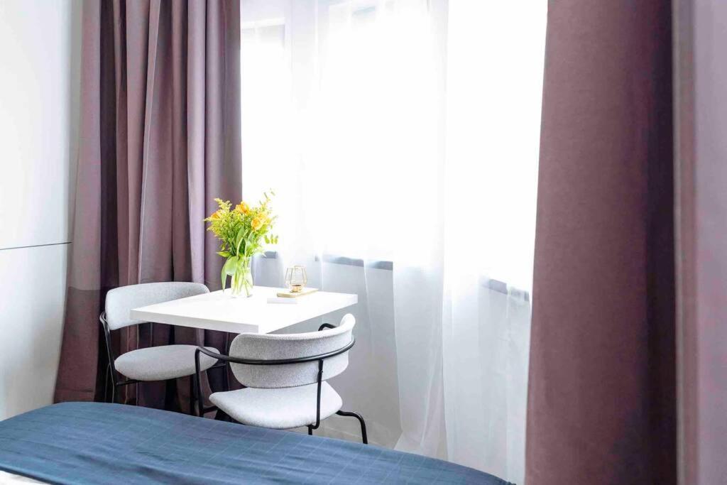 Beautiful Studio - Top Location - Netflix Boekarest Buitenkant foto